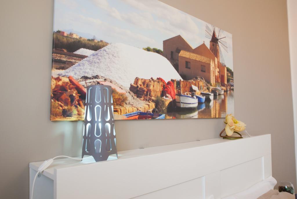 Bed and Breakfast Bianco Sale Trapani Rilievo Exterior foto